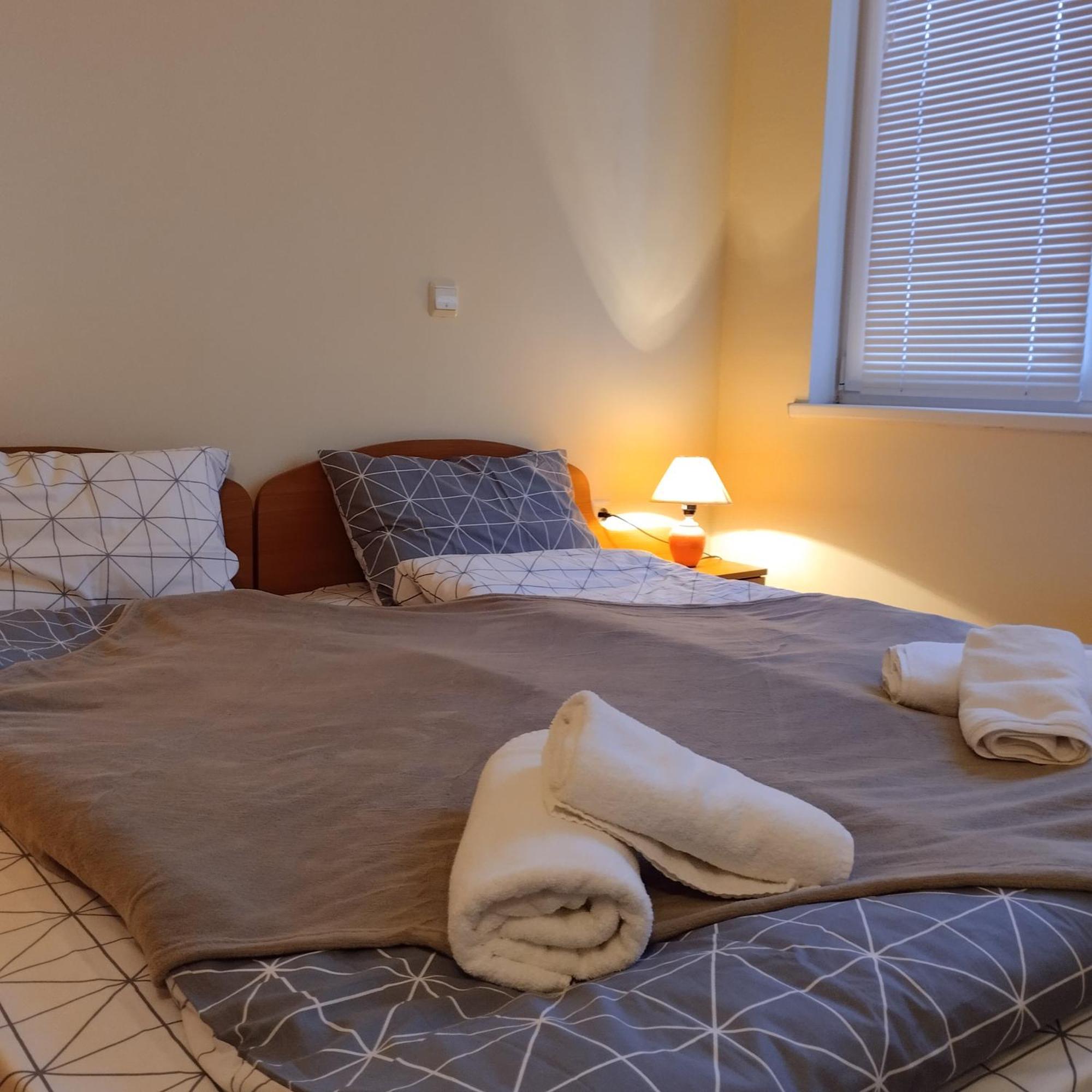 Sa Services Private Apartments, Eagle Rock Complex Beli Iskar Zewnętrze zdjęcie